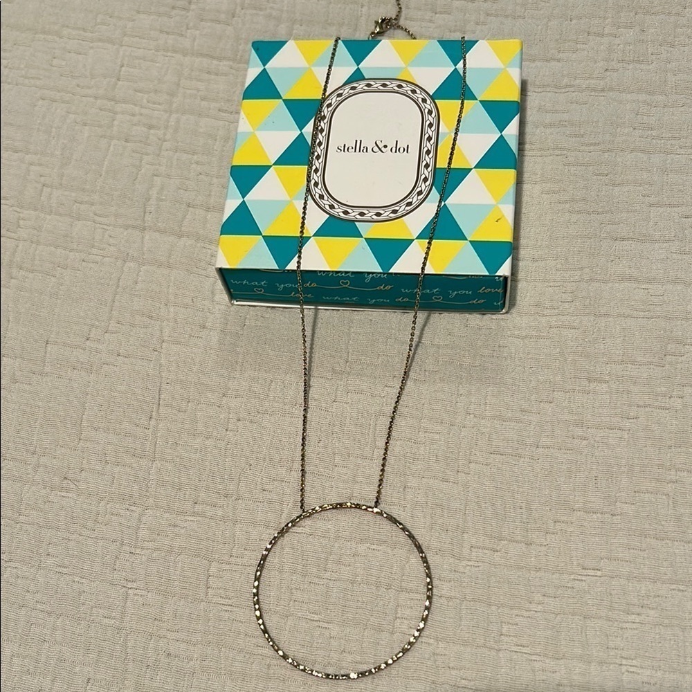 Stella & Dot Gold Plated Hammered Necklace